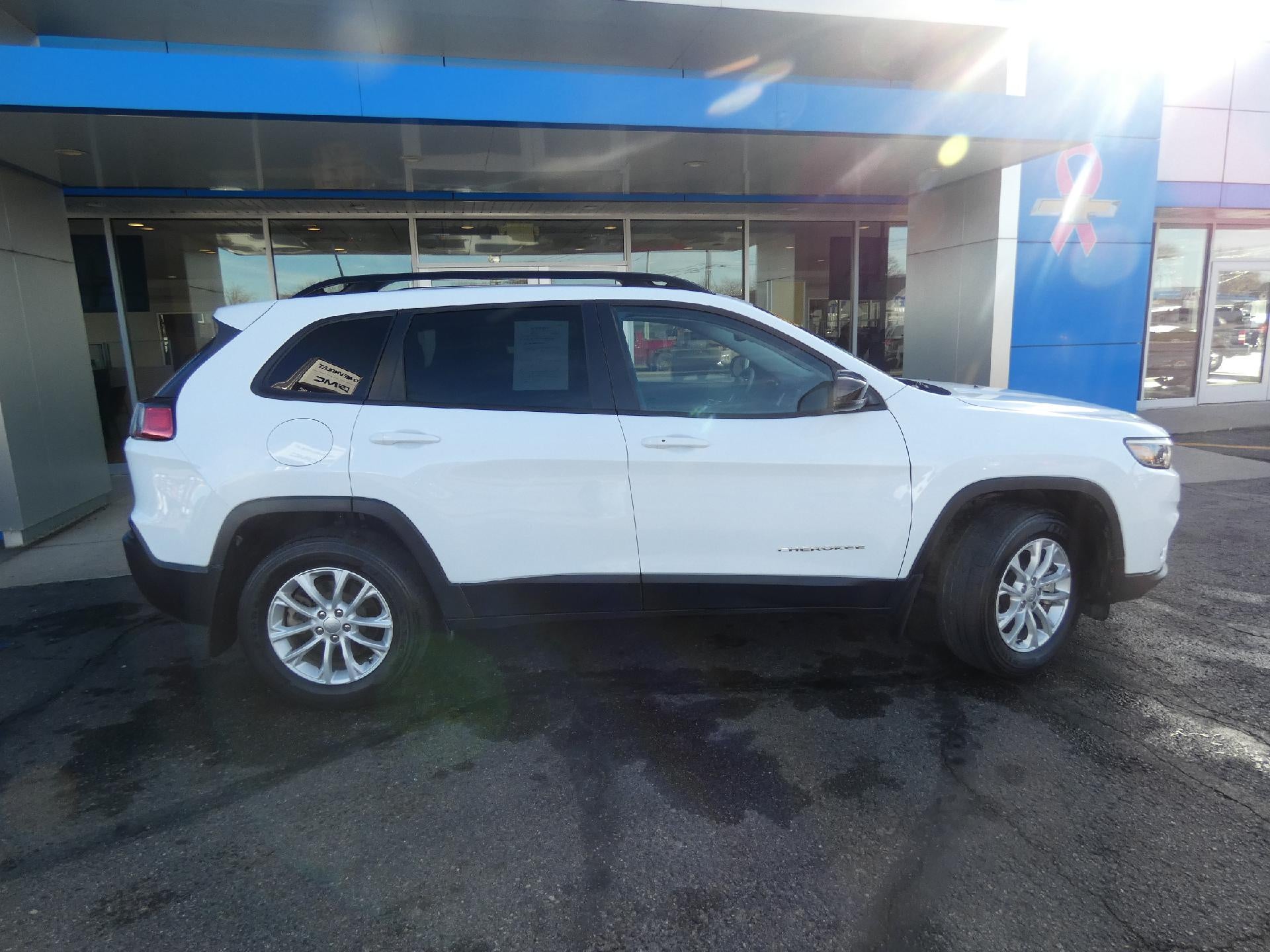 2022 Jeep Cherokee Latitude Lux