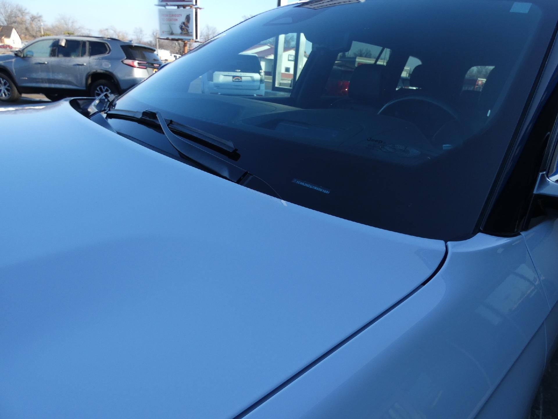 2022 Jeep Grand Cherokee Summit