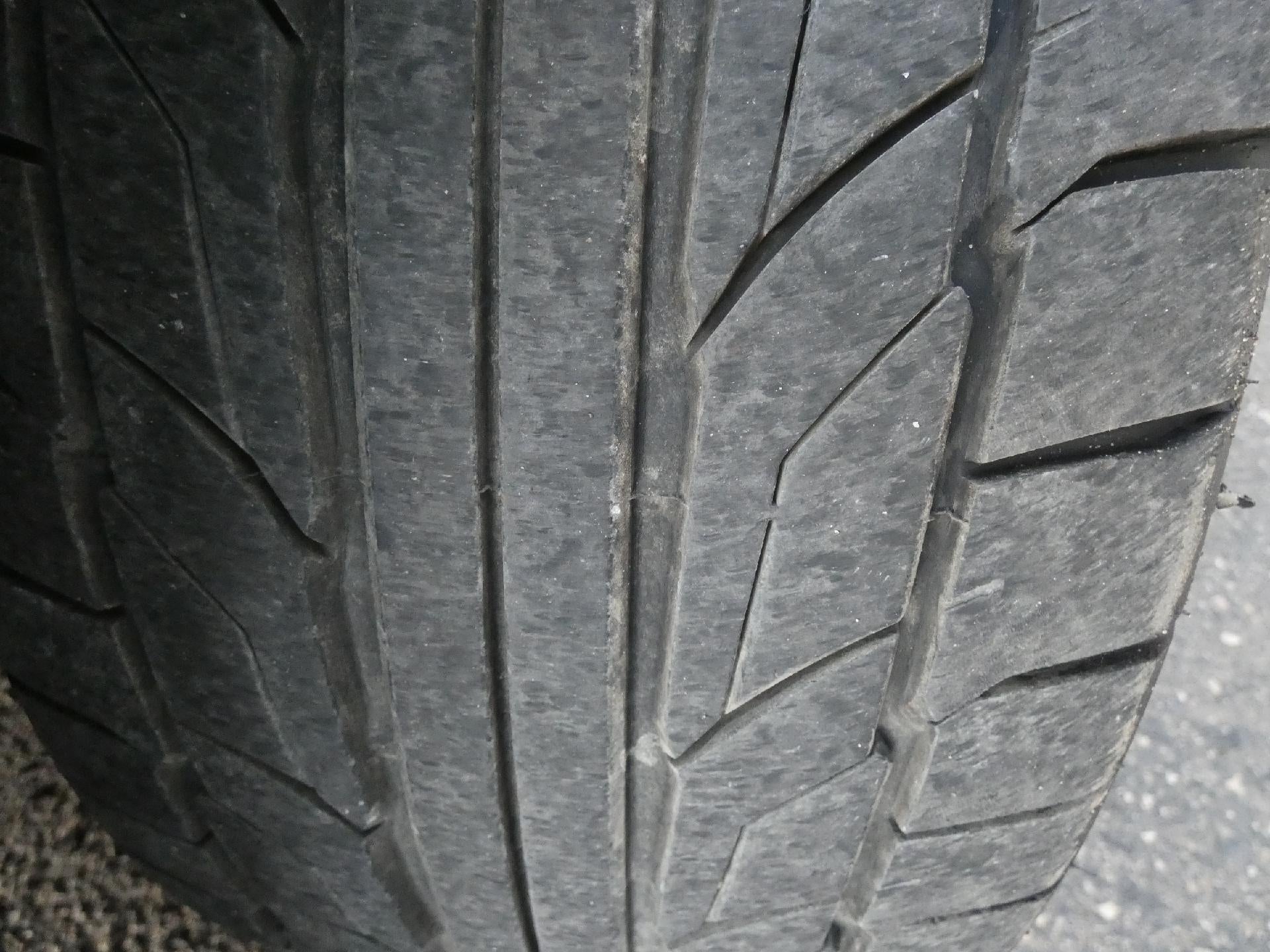 2000 Chevrolet Corvette Base