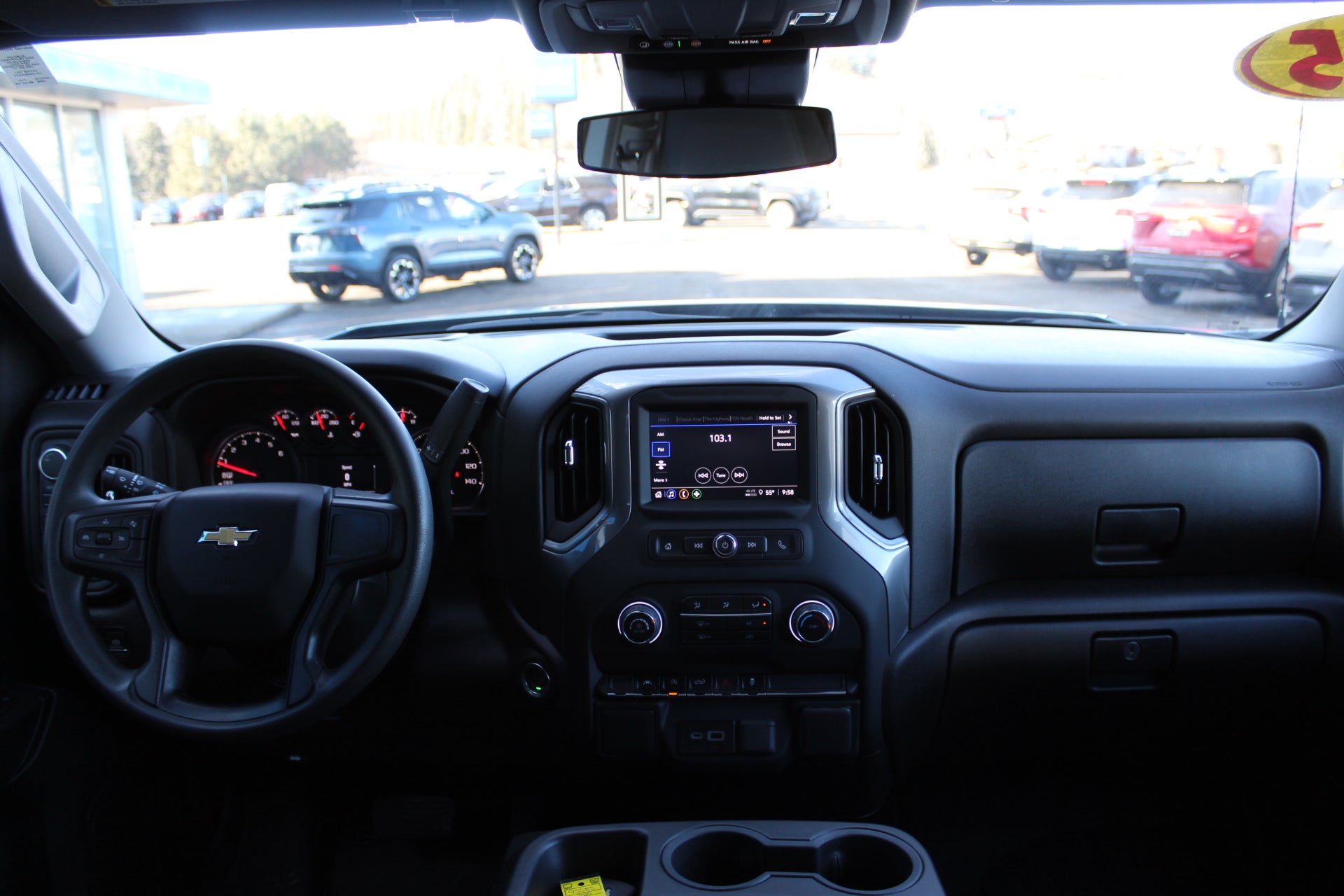 2025 Chevrolet Silverado 1500 Custom