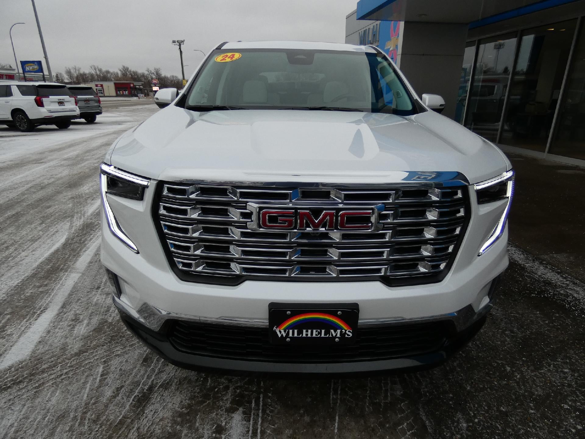 2024 GMC Acadia Denali