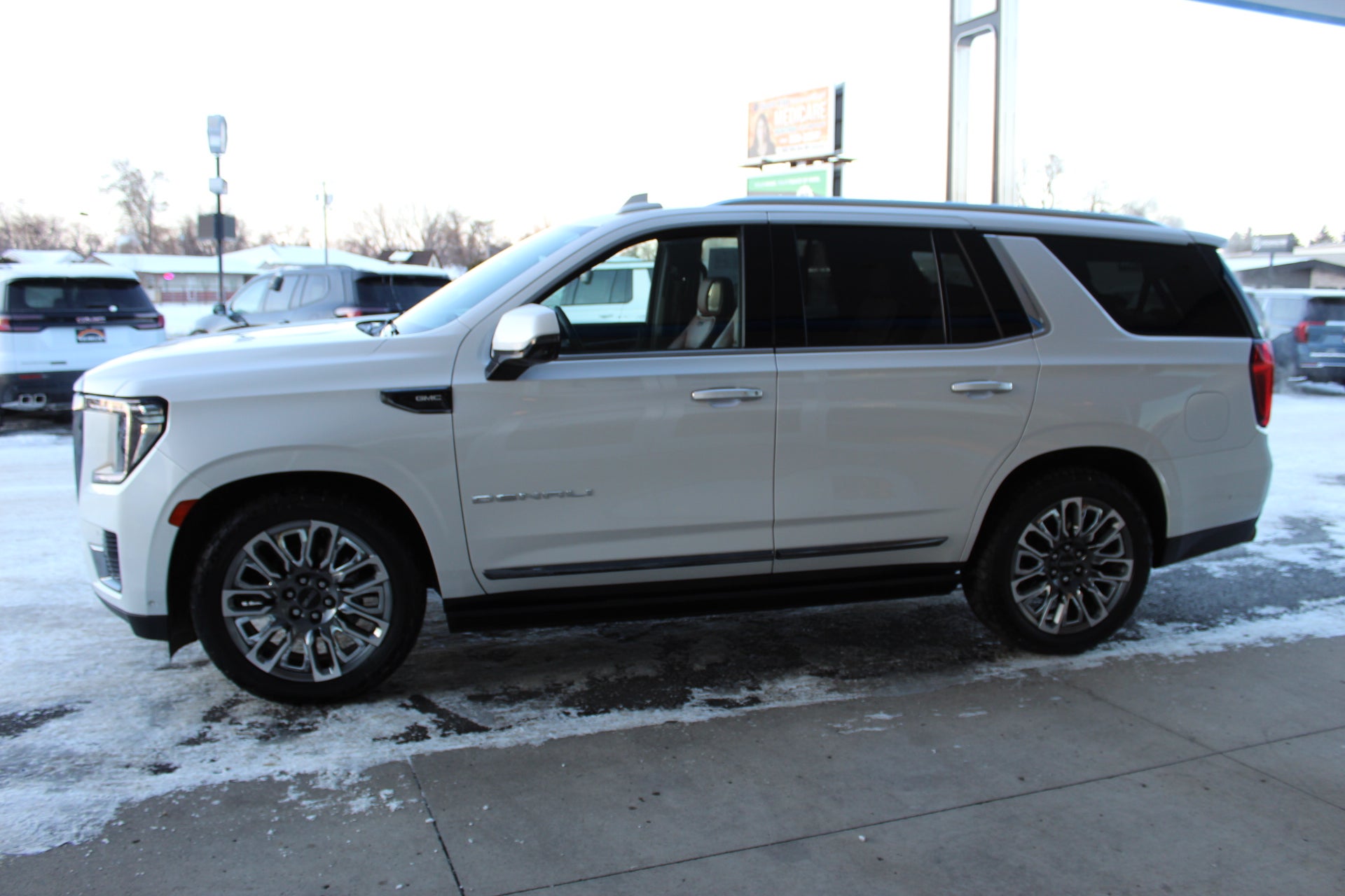 2023 GMC Yukon Denali Ultimate