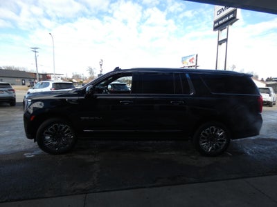 2023 GMC Yukon XL Denali Ultimate