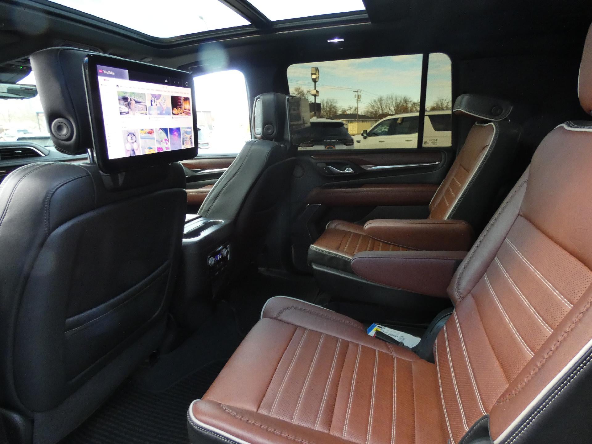 2023 GMC Yukon XL Denali Ultimate