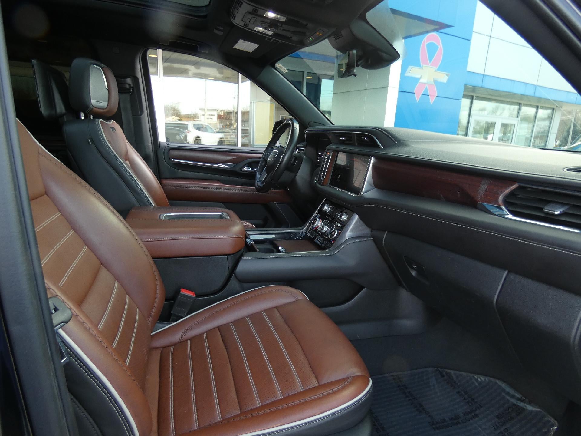 2023 GMC Yukon XL Denali Ultimate