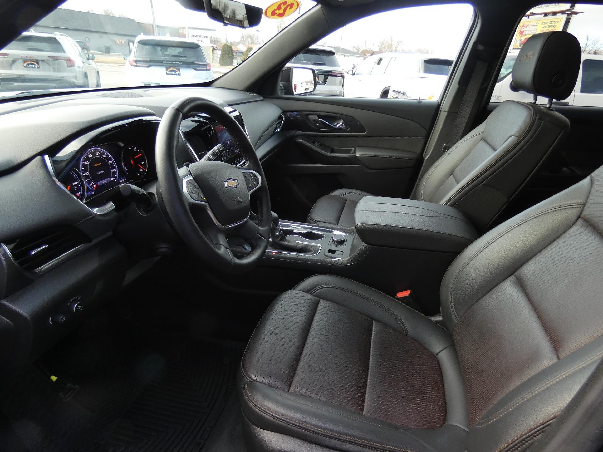 2023 Chevrolet Traverse High Country