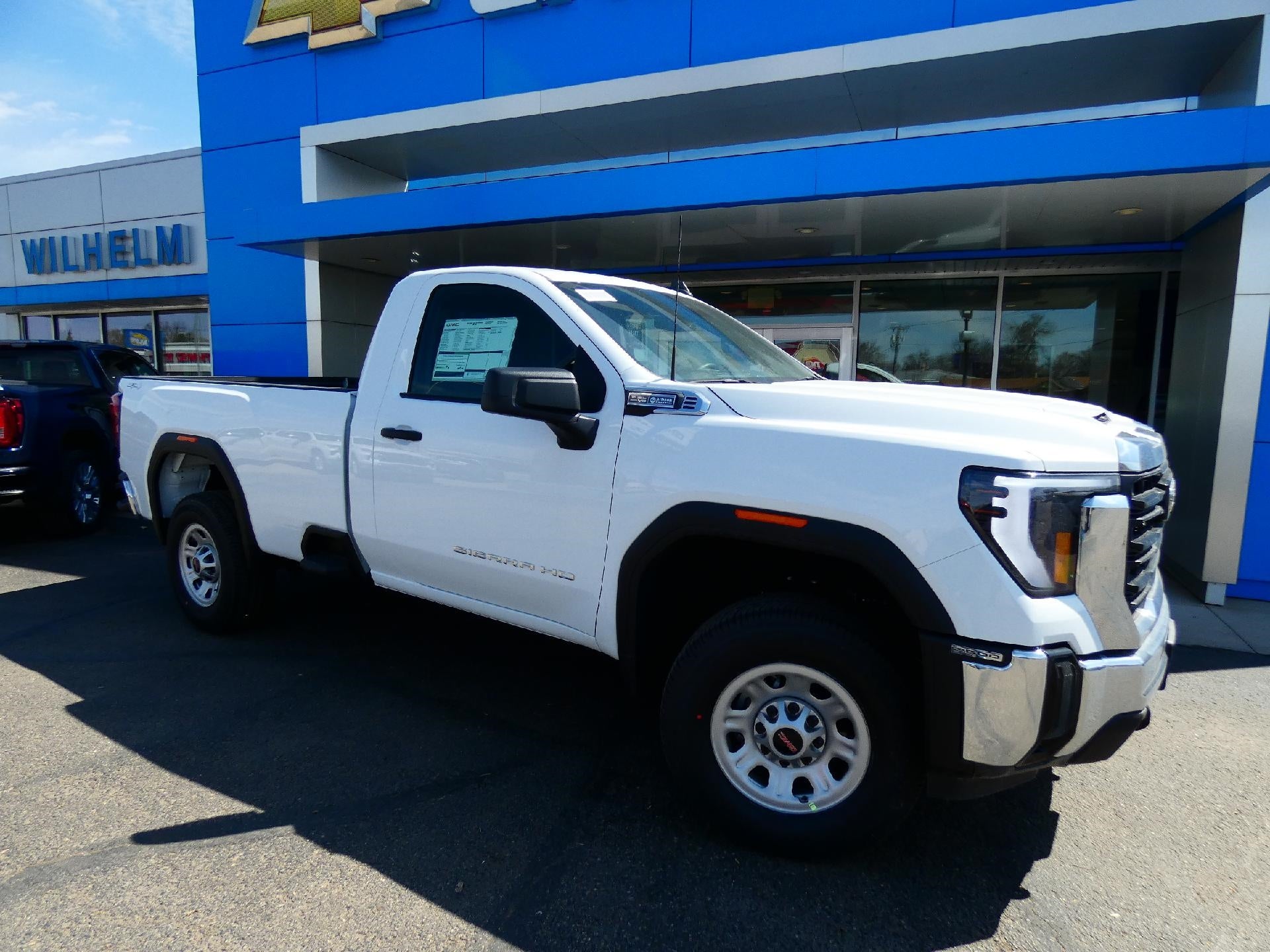 2025 GMC Sierra 2500 HD Pro