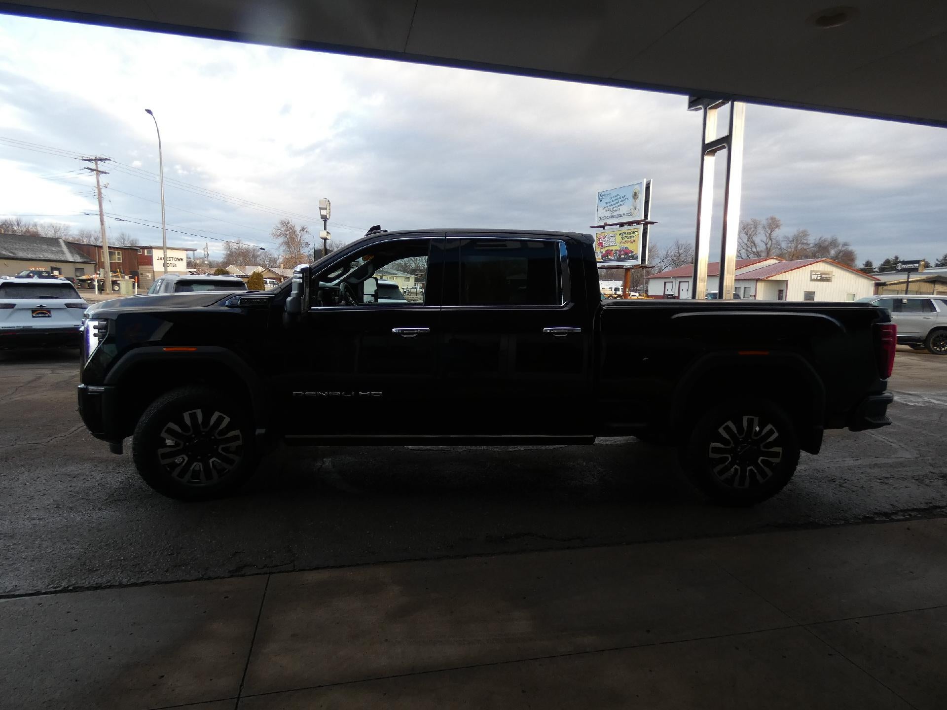 2025 GMC Sierra 2500 HD Denali Ultimate