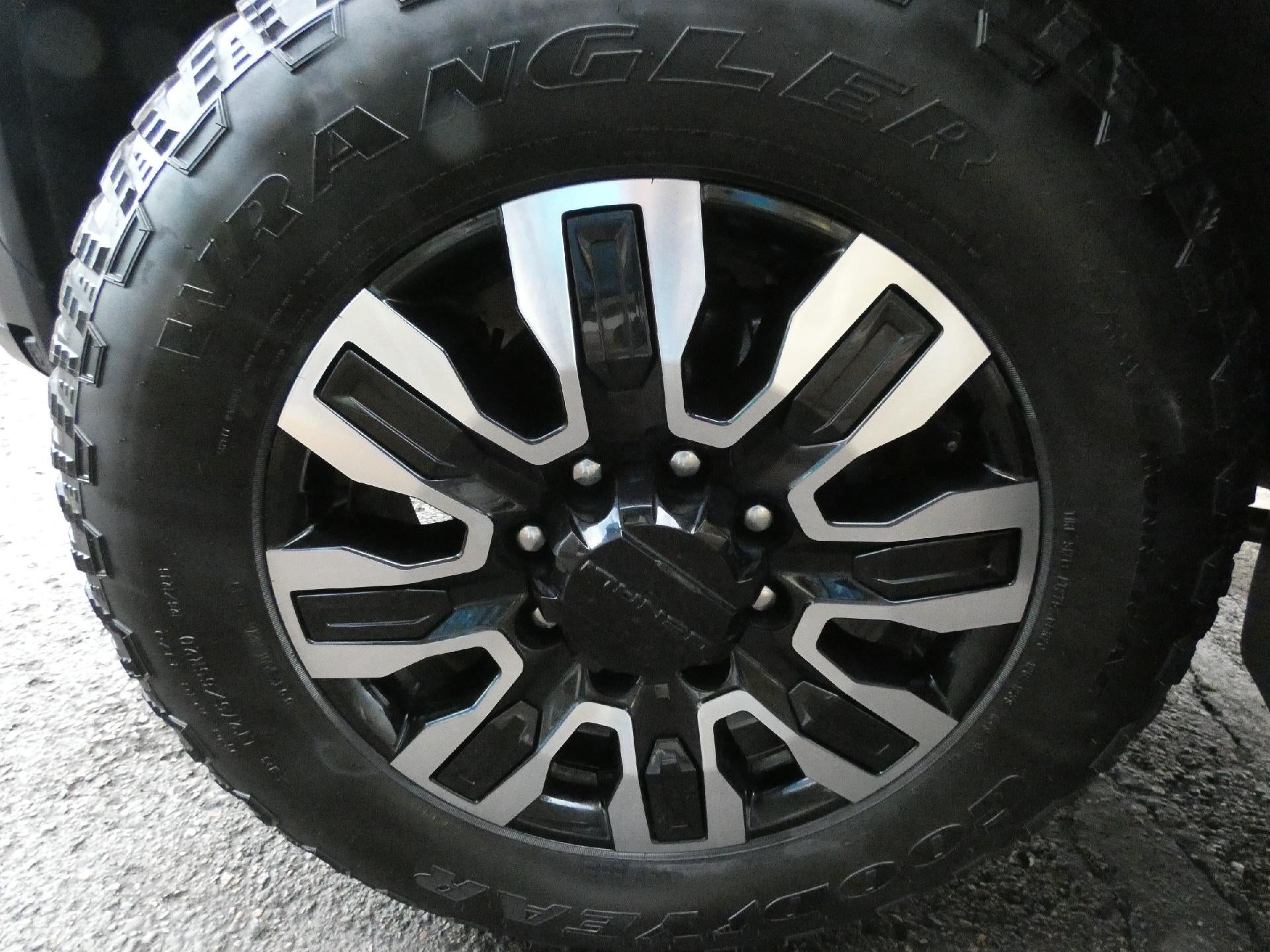 2025 GMC Sierra 2500 HD Denali Ultimate