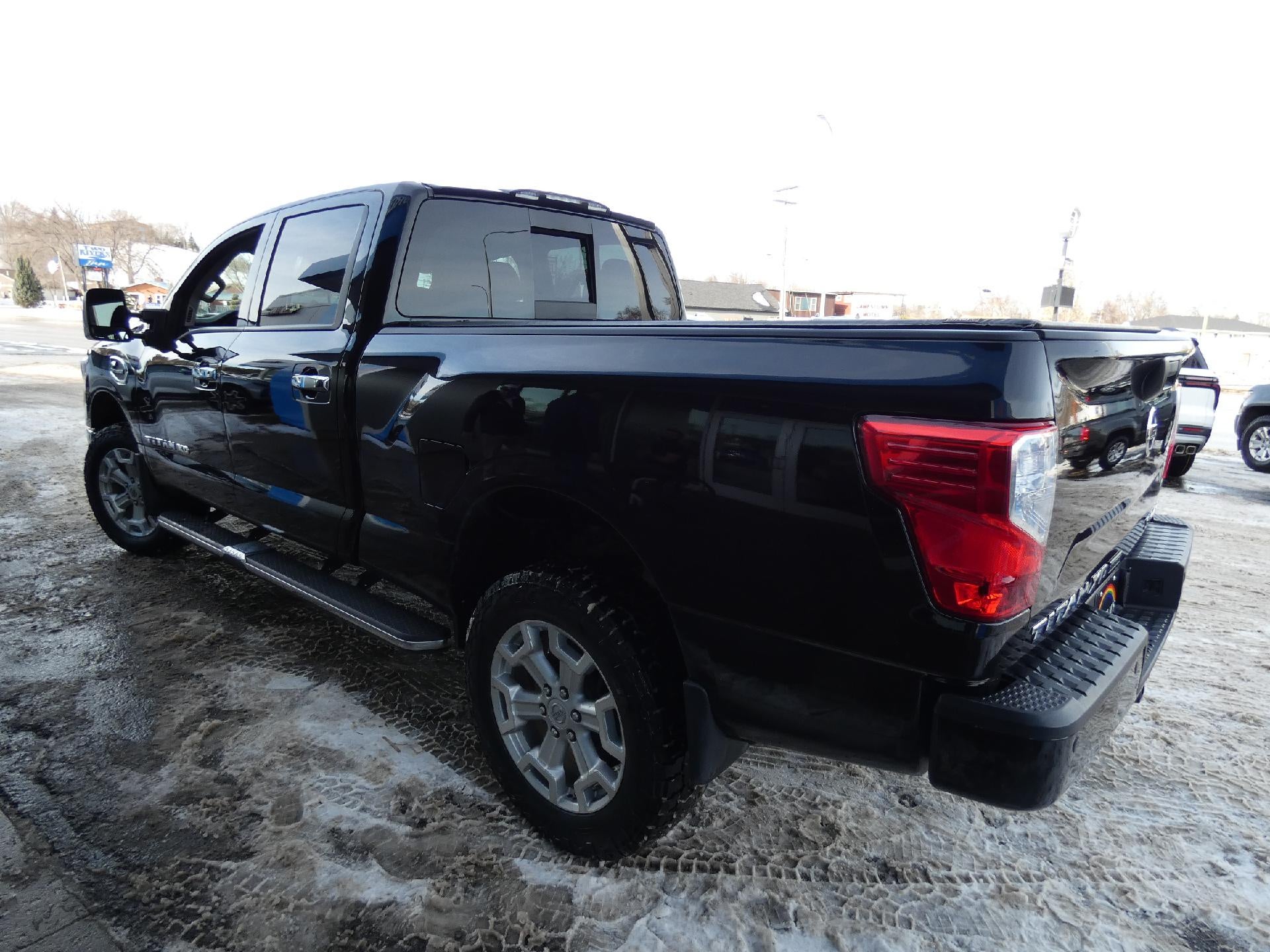 2018 Nissan Titan XD SV