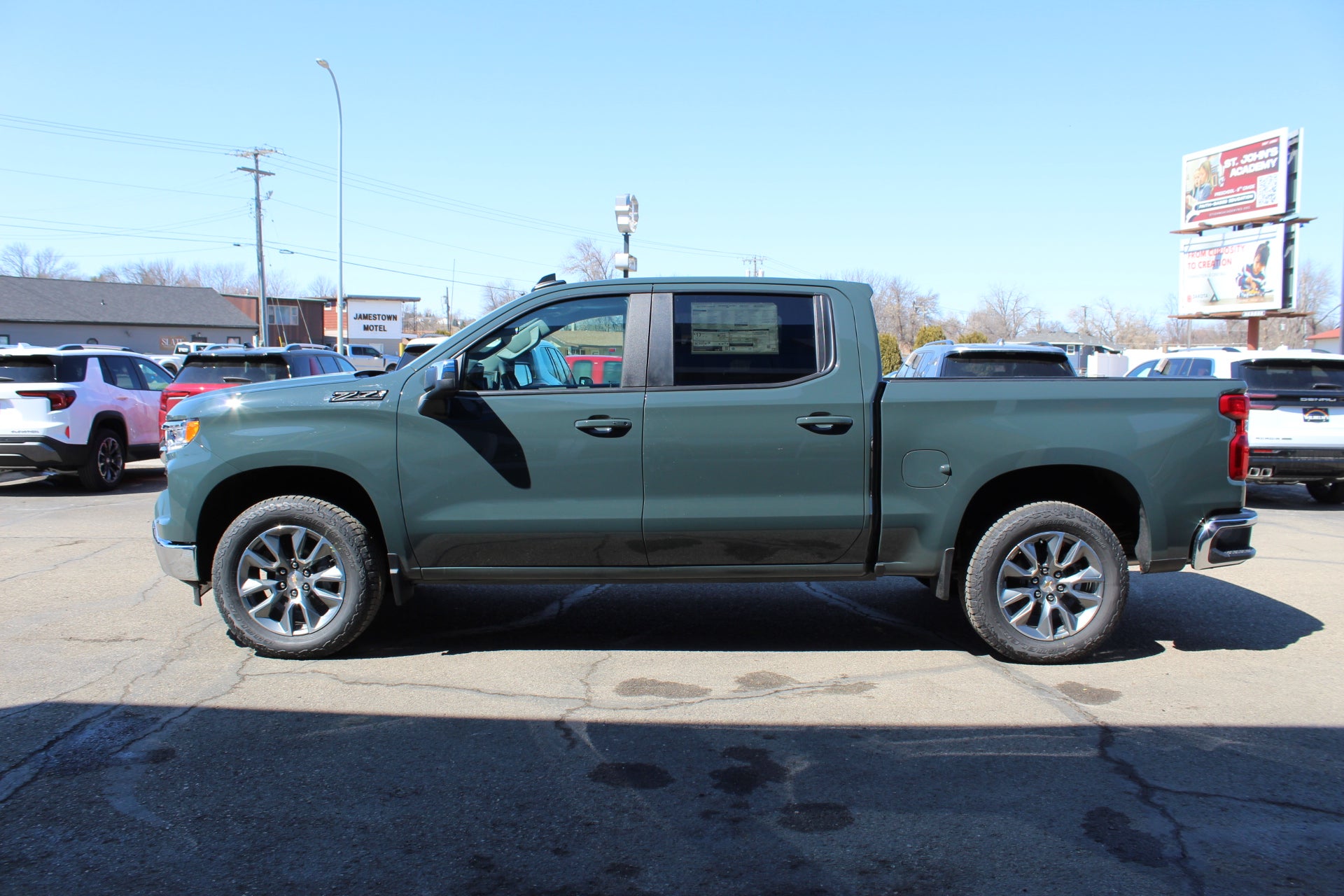 2026 Chevrolet Silverado 1500 LT