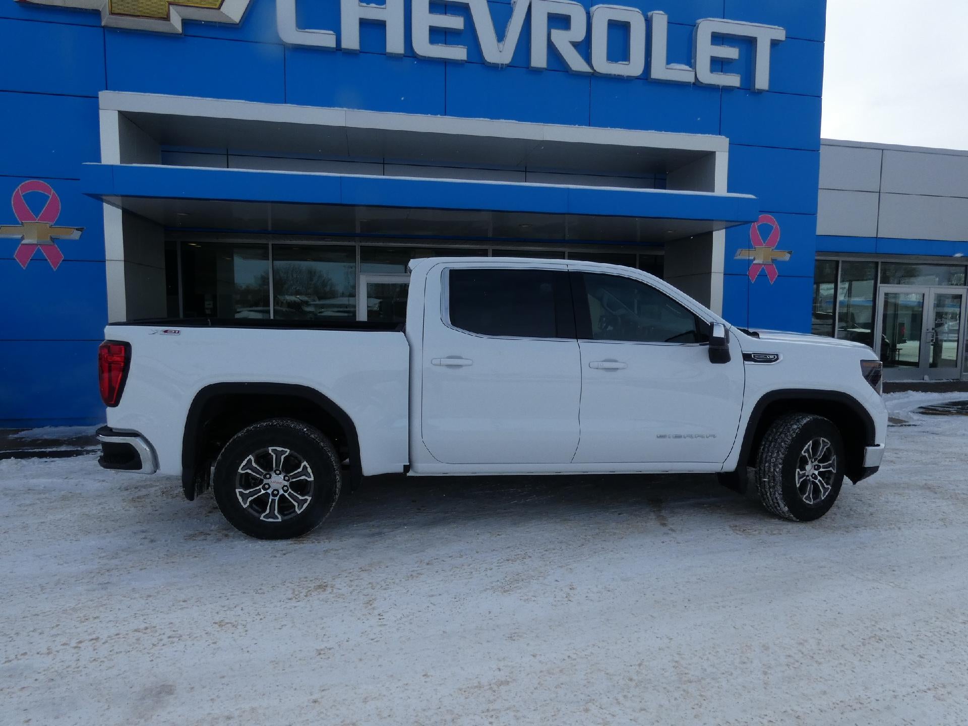 2026 GMC Sierra 1500 SLE