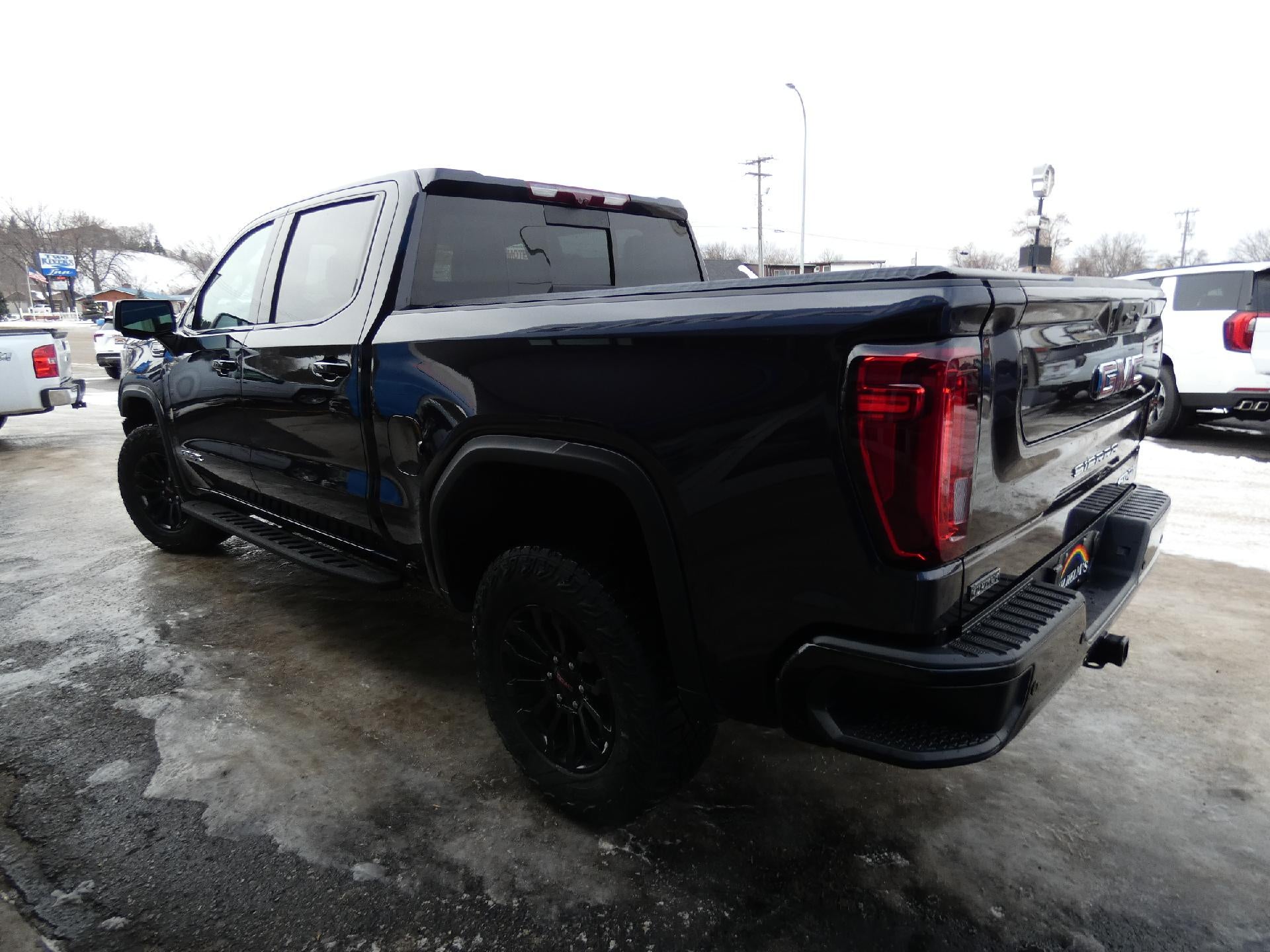 2023 GMC Sierra 1500 AT4X
