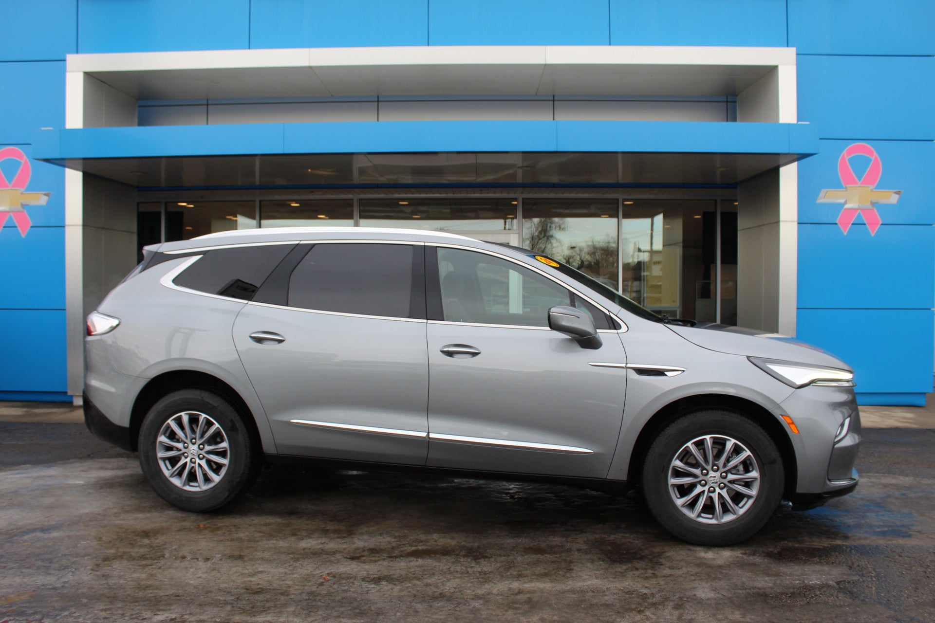 2024 Buick Enclave Essence