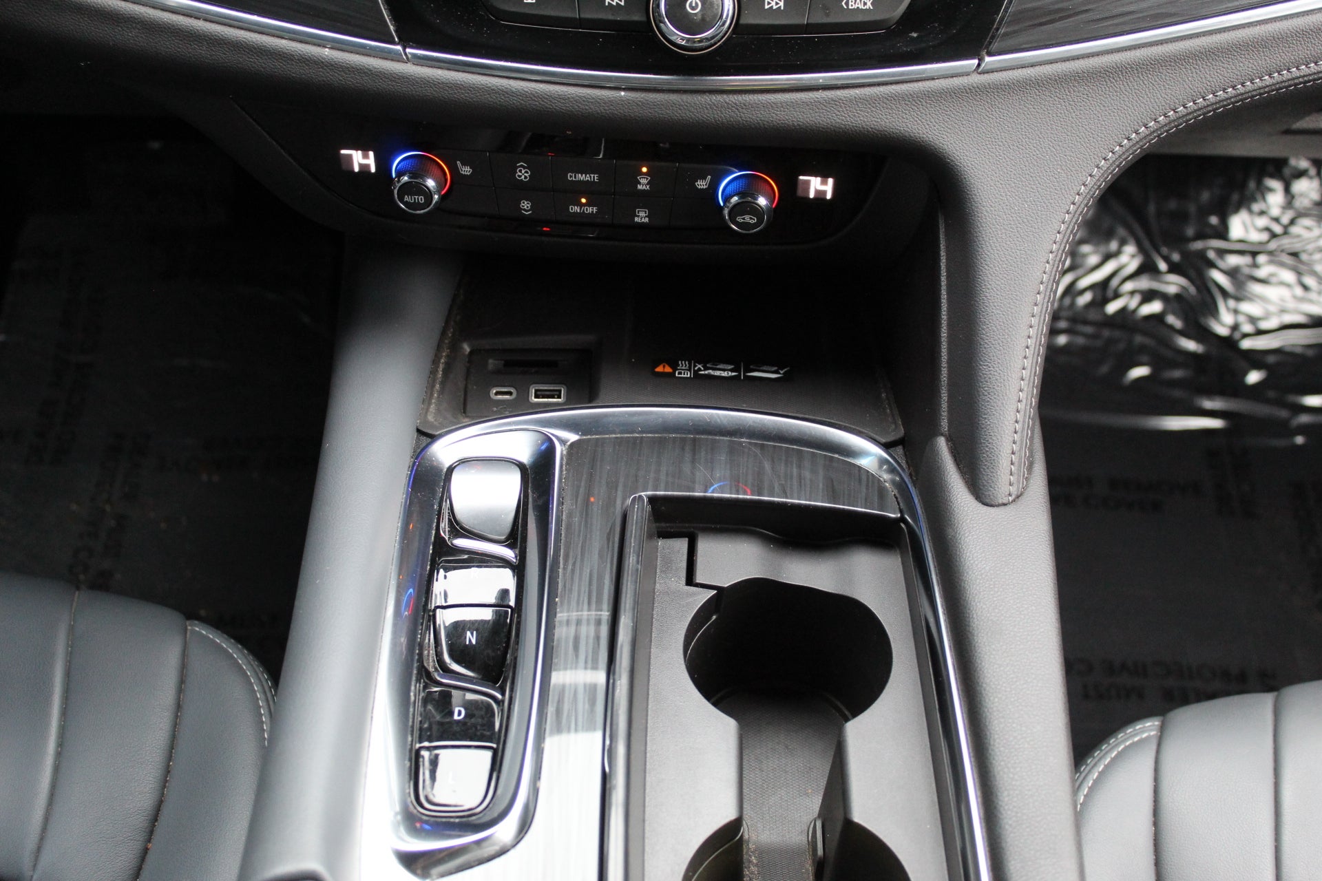 2024 Buick Enclave Essence