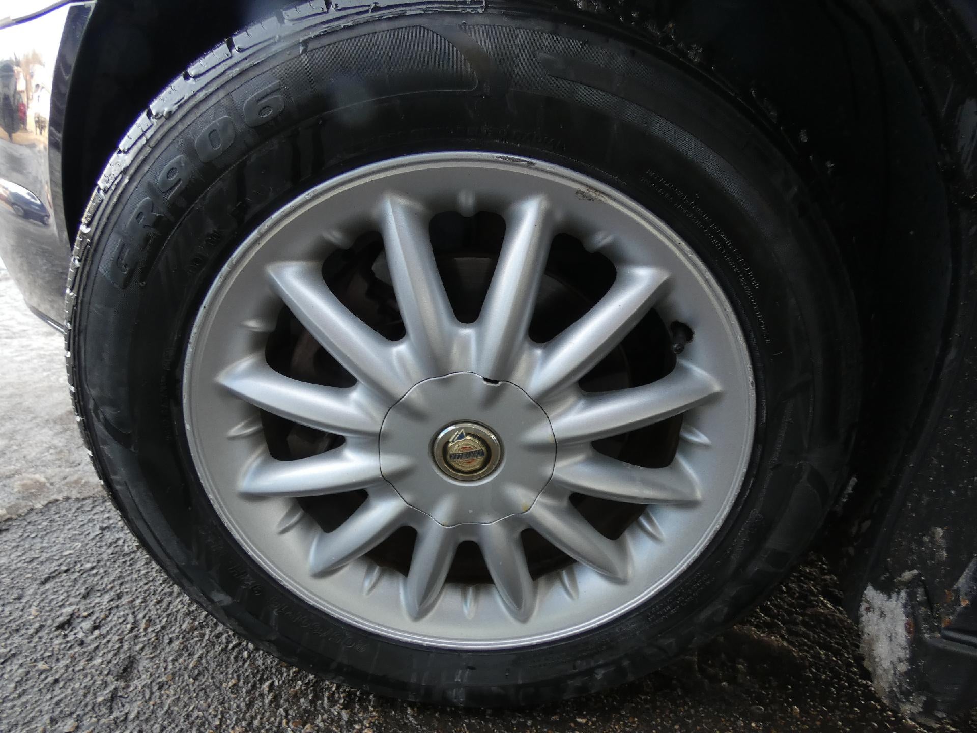 2004 Chrysler Sebring LXi