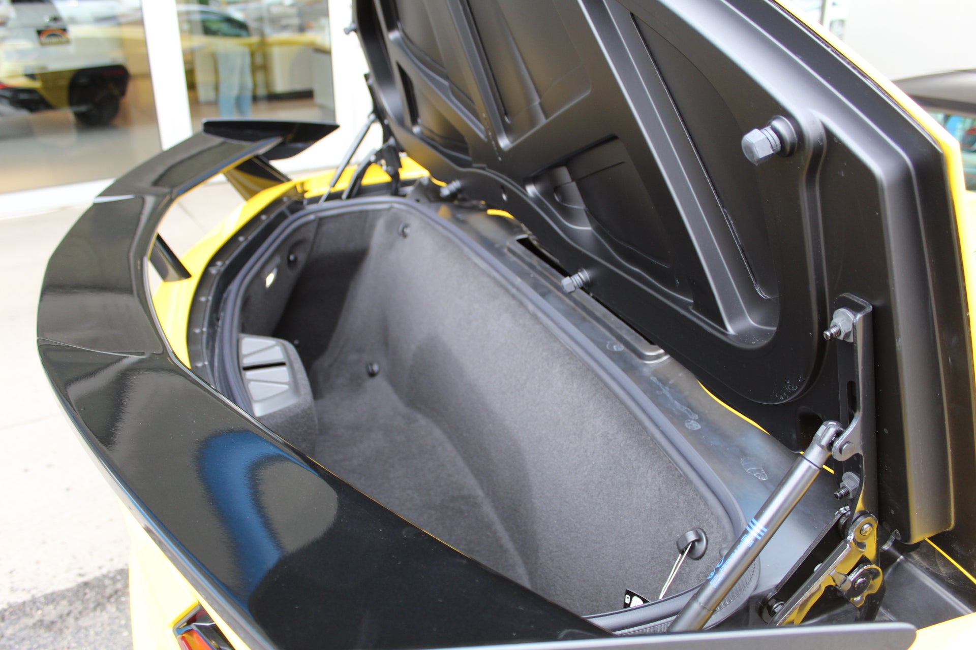 2026 Chevrolet Corvette Stingray 2LT