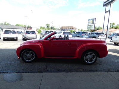 2004 Chevrolet SSR LS