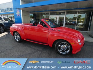 2004 Chevrolet SSR LS