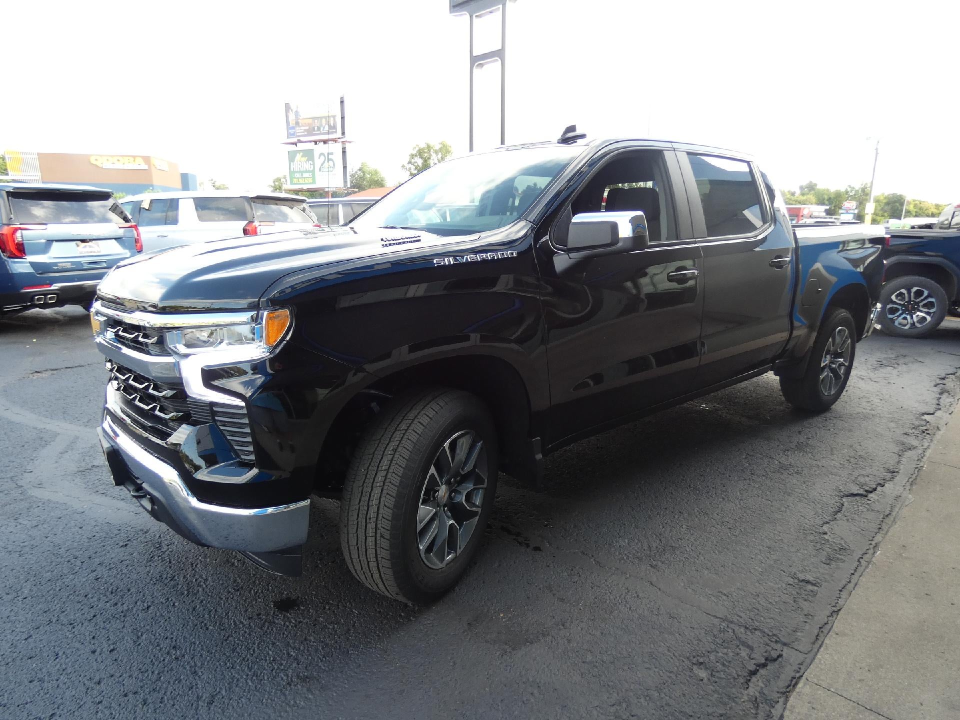 2026 Chevrolet Silverado 1500 LT (2FL)