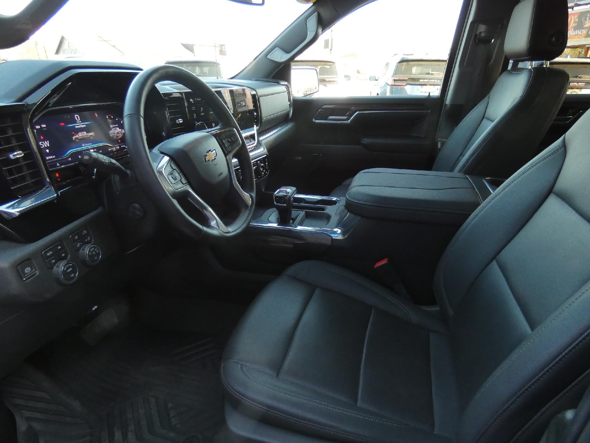 2024 Chevrolet Silverado 1500 LTZ