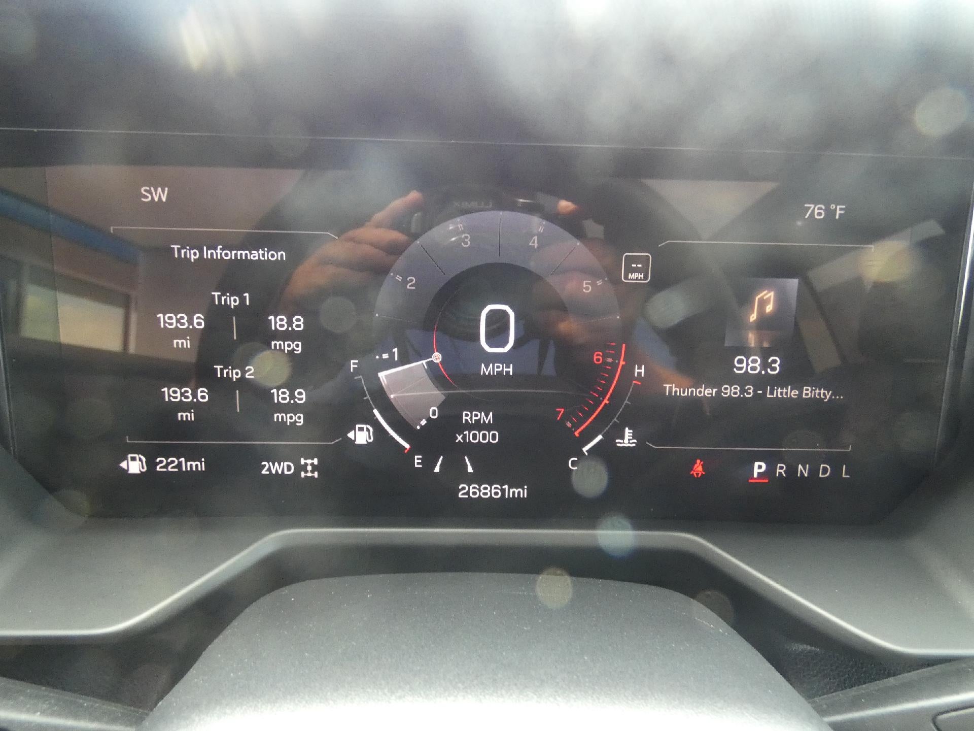 2025 GMC Acadia AT4