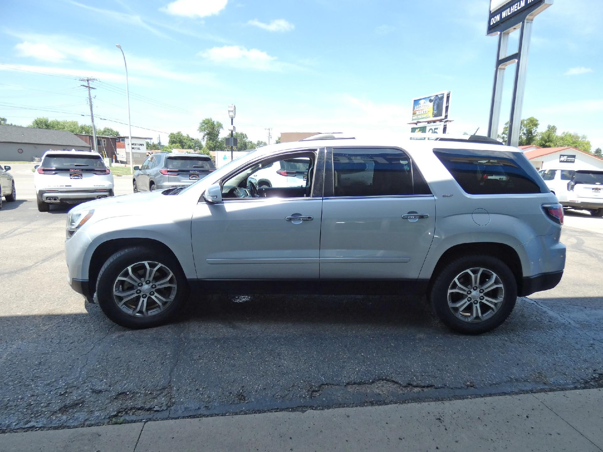 2016 GMC Acadia SLT