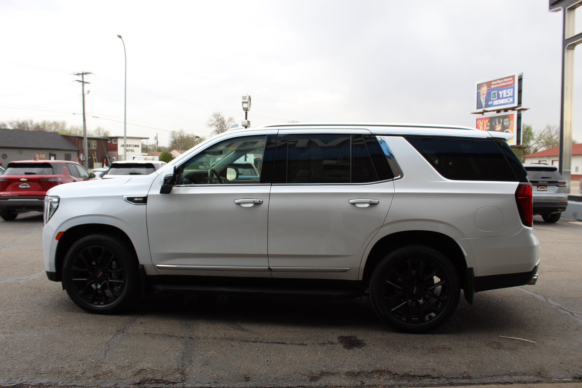 2022 GMC Yukon Denali