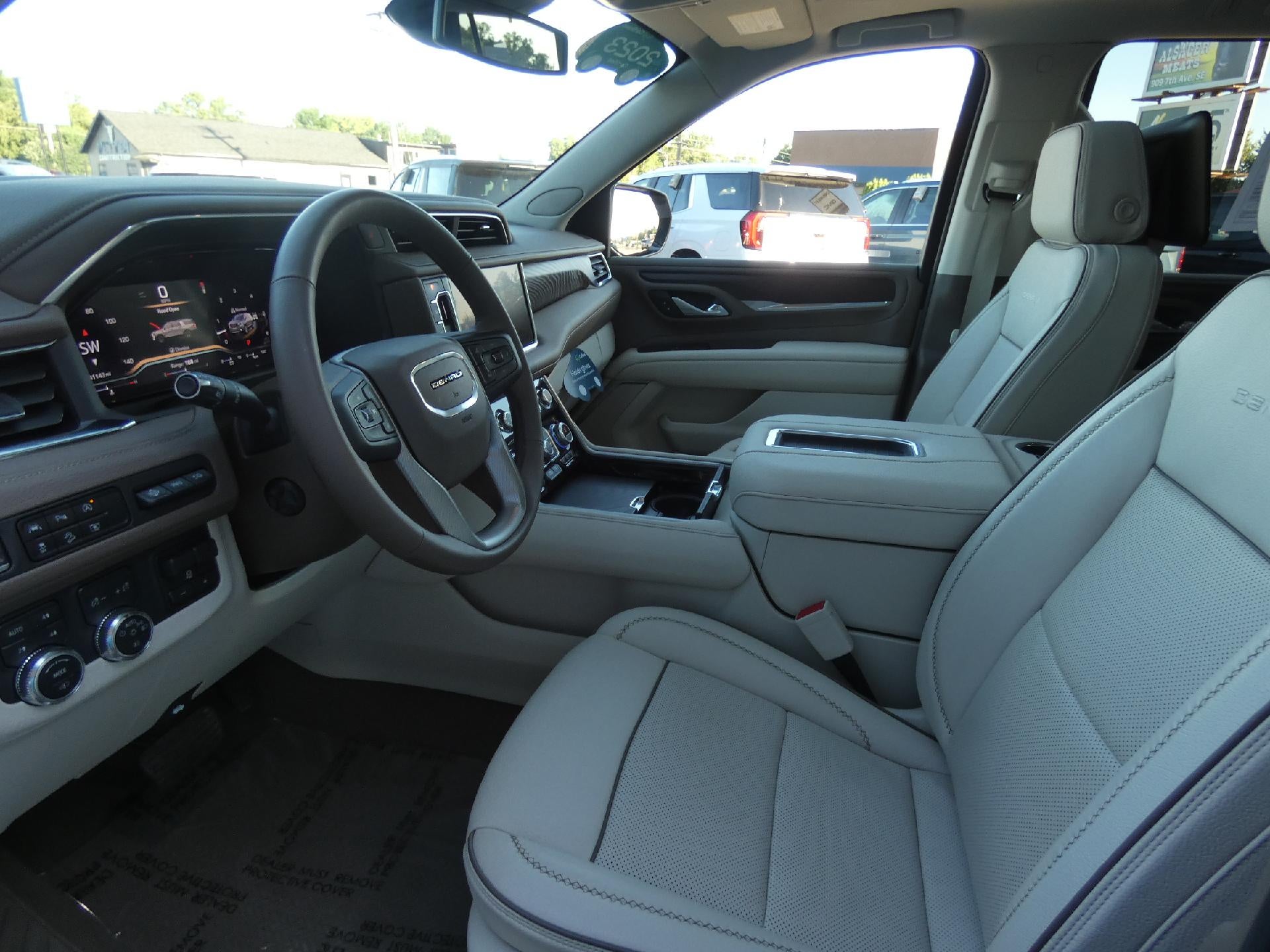 2023 GMC Yukon Denali
