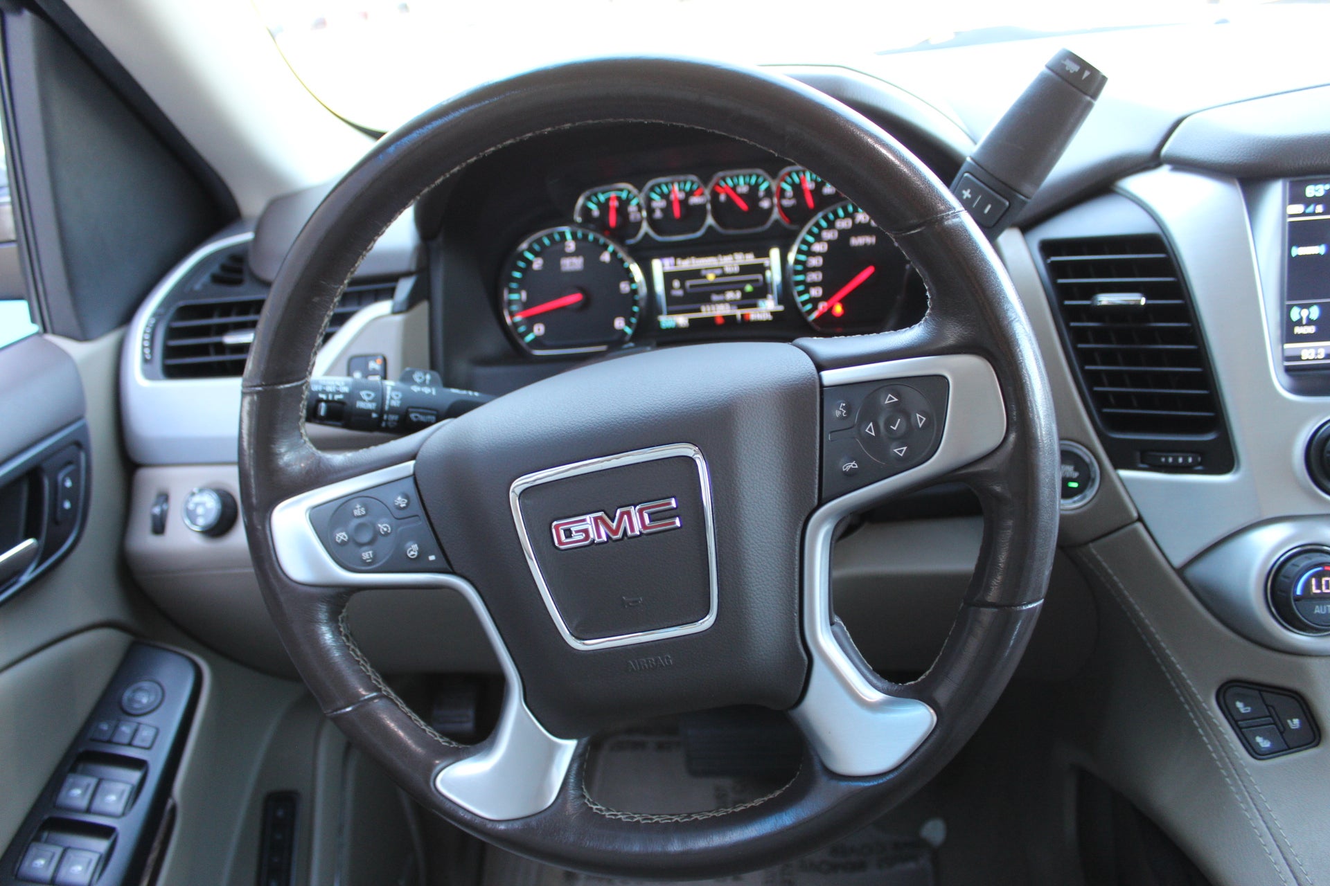 2018 GMC Yukon XL SLT