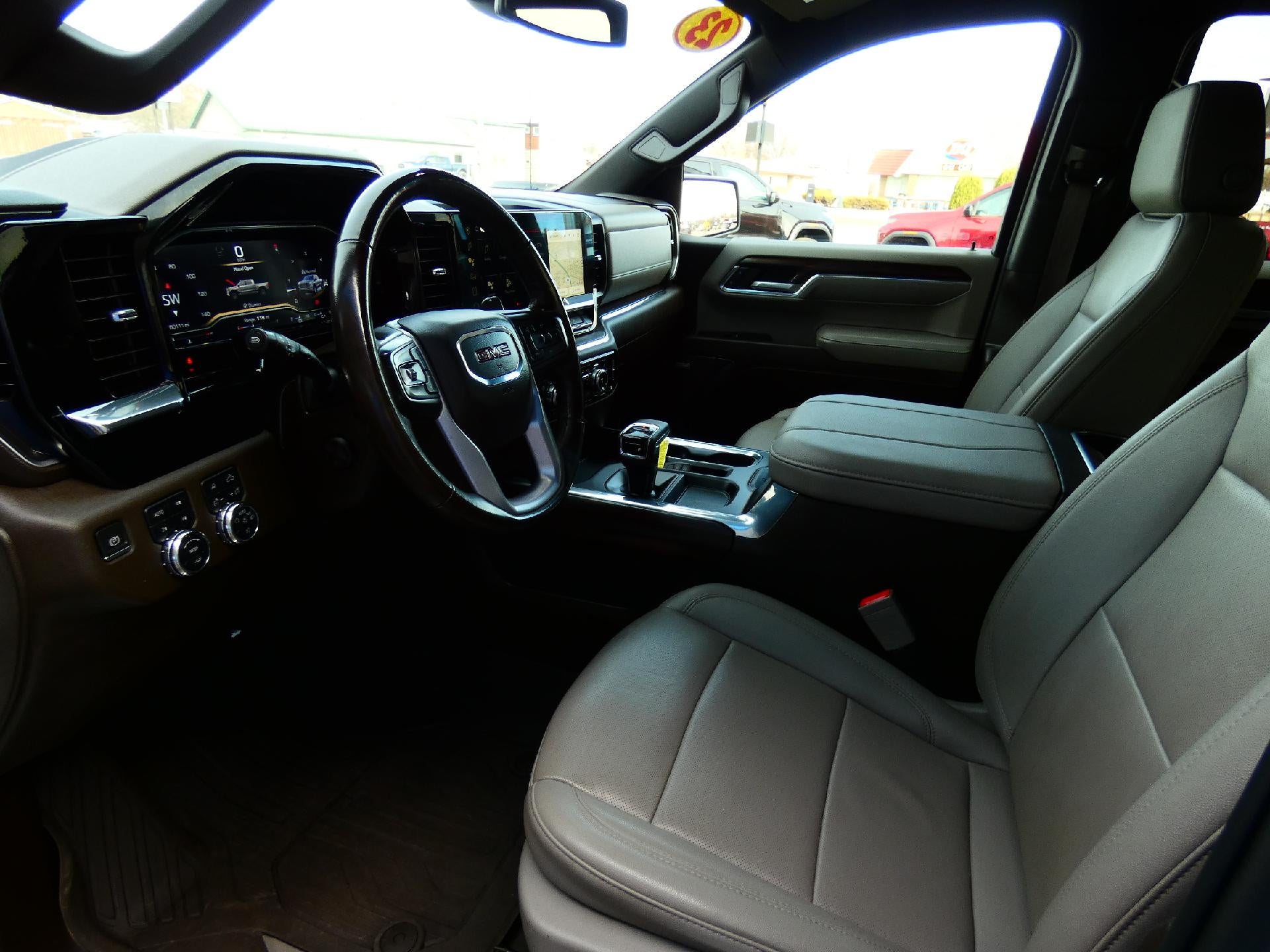 2023 GMC Sierra 1500 SLT