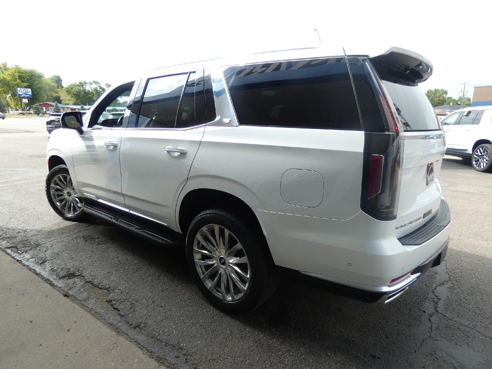 2022 Cadillac Escalade Premium Luxury