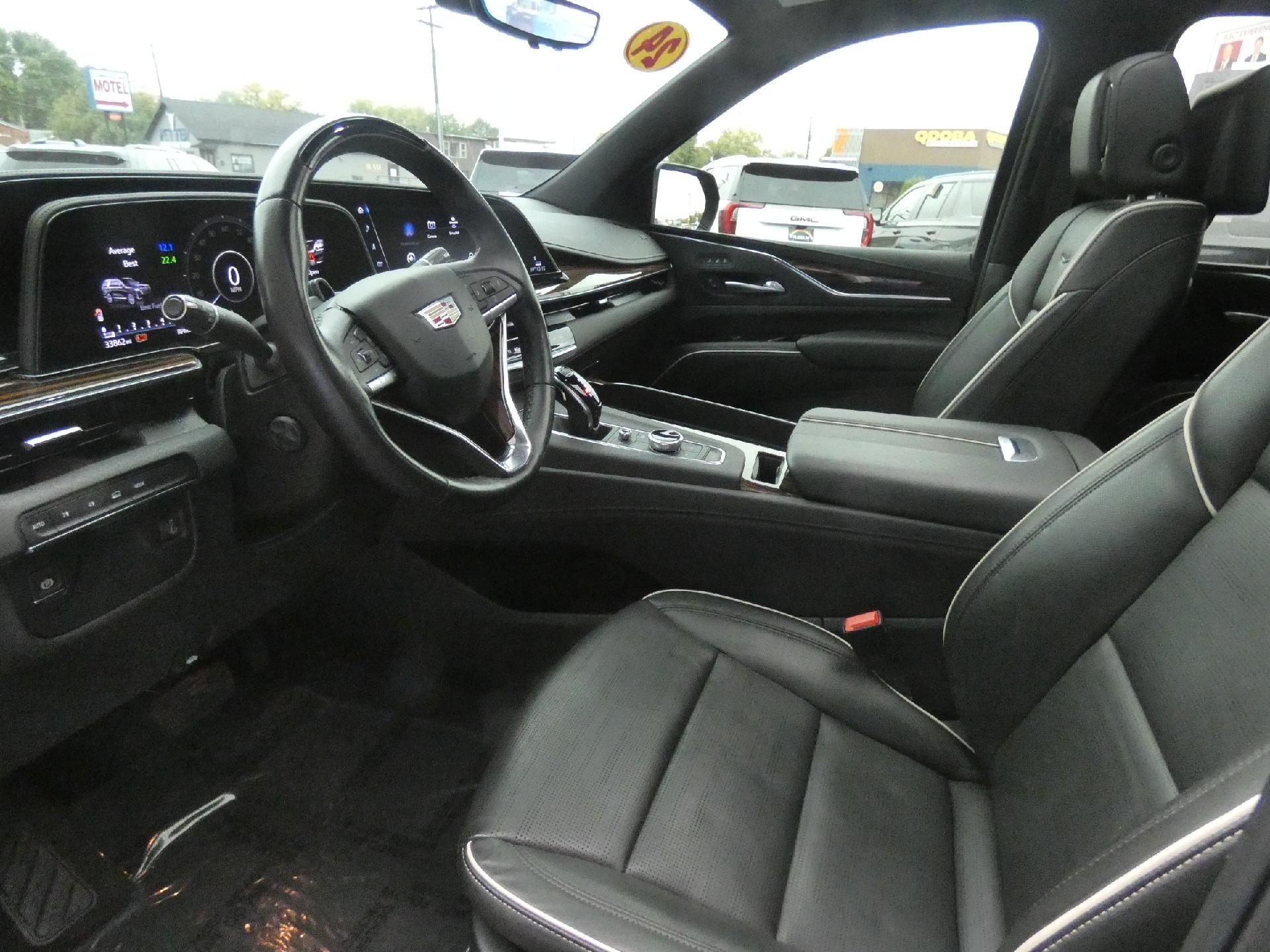 2024 Cadillac Escalade ESV Premium Luxury