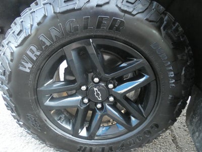 2023 Chevrolet Silverado 1500 Custom Trail Boss