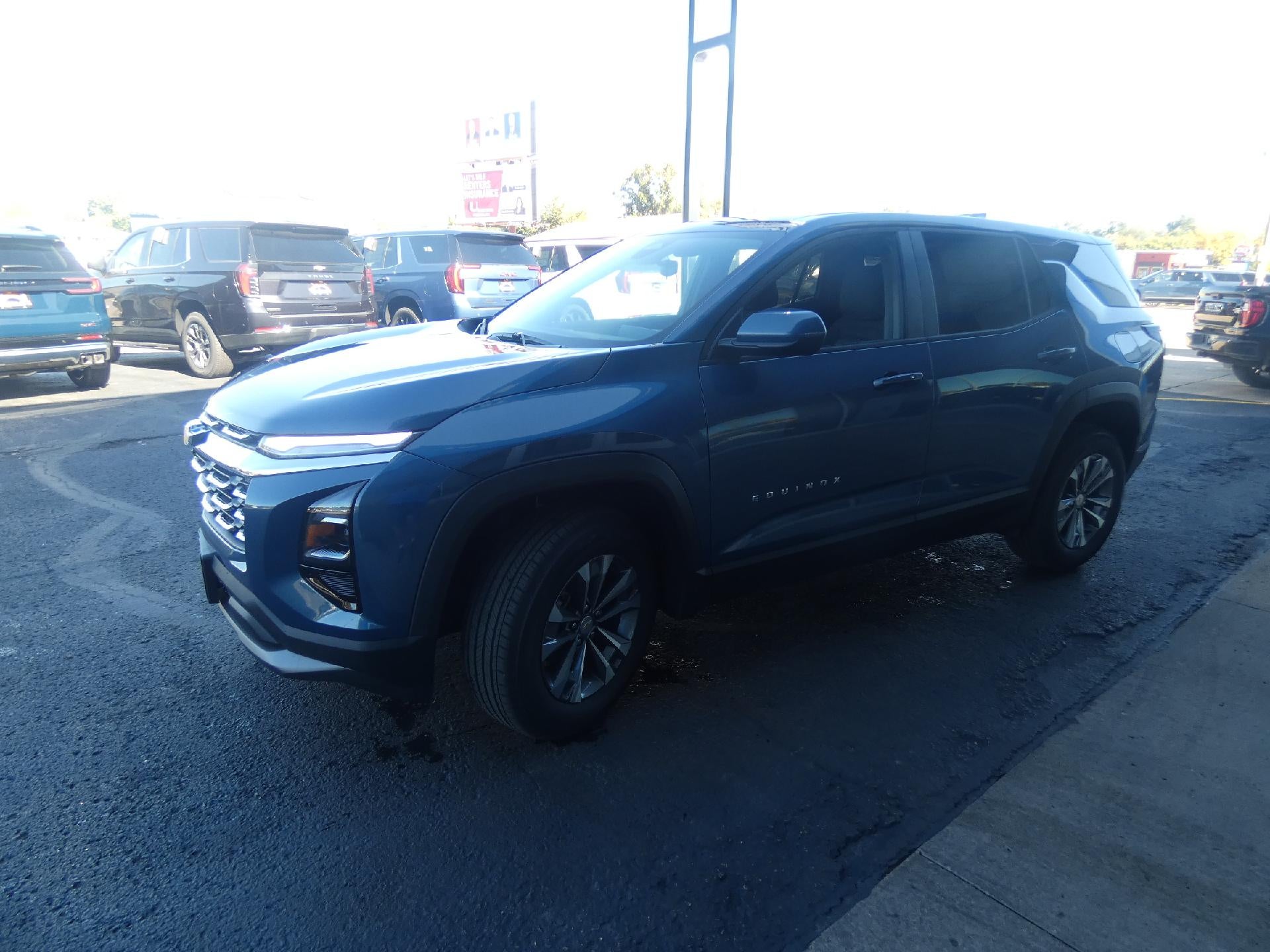 2027 Chevrolet Equinox LT