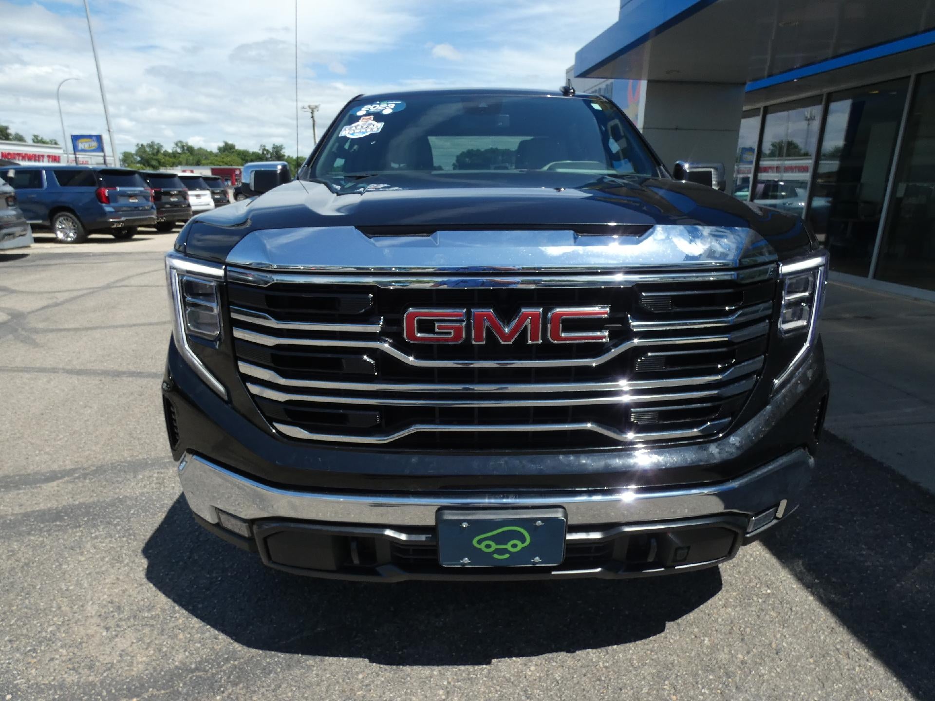 2023 GMC Sierra 1500 SLT