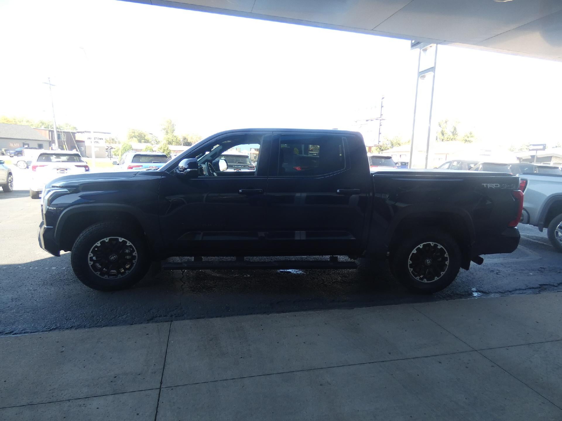 2026 Toyota Tundra SR5 CrewMax 5.5' Bed